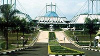 Museum Transportasi (sumber: tamanmini.com)