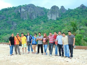Ada Telaga Indah di Atas Gunung Api Purba Gunungkidul