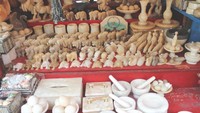 Suvenir di Pantai Popoh