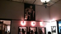 Dekorasi interior restoran Death by Chocolate
