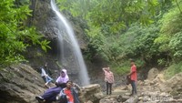 Air Terjun Hujan Panas