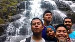 Air Terjun Bertumpuk Mirip Piramida di Padang