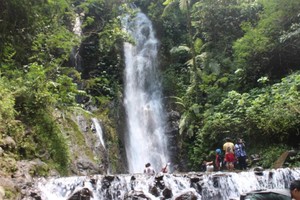 Air Terjun Cantik yang Tak Jauh dari Jakarta