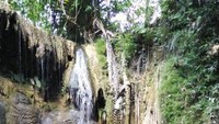 Air terjun di tingkat pertama