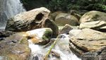 Air Terjun Pelangi yang Tersembunyi di Sumut