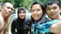 foto-foto setelah puas bermain air.
