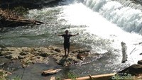 Puncak Air Terjun Segerincing