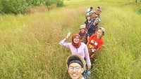 Perjalanan menyerang padang rumput.