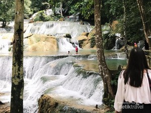 Air Terjun Tempat Mandi Bidadari dan Pulau Cantik di Kendari