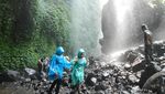 Air Terjun Tempat Semedi Gajah Mada, Indah Banget!
