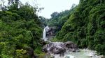 Air Terjun Tersembunyi di Lombok