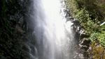 Air Terjun Tirtosari di Jatim, Konon Bikin Tambah Cantik