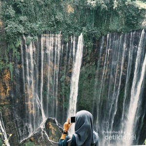 Air Terjun Tumpak Sewu Lumajang yang Makin Mendunia