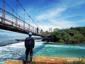 Ajaib! Air Laut Mengalir ke Darat