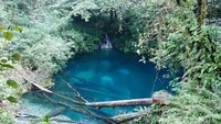 Danau Kaco yang indah