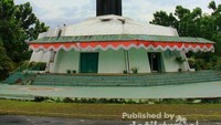 Tugu Khatulistiwa
