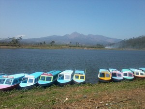 Akhir Pekan di Malang, dari Candi Hingga Pantai Selatan