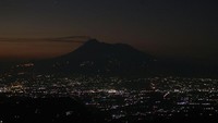 Malam hari??  Tetap saja cantik dengan ribuan bintang