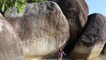 Akhir Pekan Ini ke Pantai Laskar Pelangi Yuk
