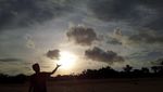 Akhir Pekan Ini, Yuk Jalan-jalan ke Ujung Genteng