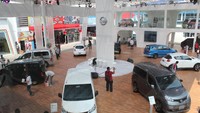 Salah satu showroom mobil (Muhammad Ikhsan - detikOto)