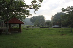 Akhir Pekan Tiba! Waktu yang Pas Menyusuri Komplek Candi Ratu Boko