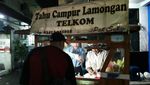 Akhir Pekan, Waktunya Jajan Tahu Campur Lamongan