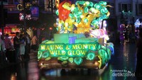 Parade Lighting