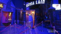 Dunia Lain