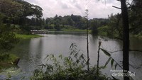 Danau Lido yang hijau