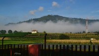 Keindahan Gunung Putri