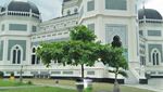 Al Mashun, Masjid Tua Antik dan Cantik di Medan
