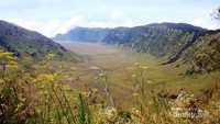 B29 terletak di ujung kaldera