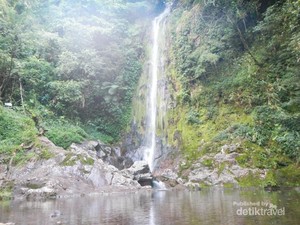 Alap-alap, Air Terjun Tersembunyi di Kaki Gunung Dempo