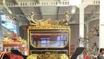 Alat Transportasi Kuno Hingga Pasar Terapung, Ada di Museum Angkut