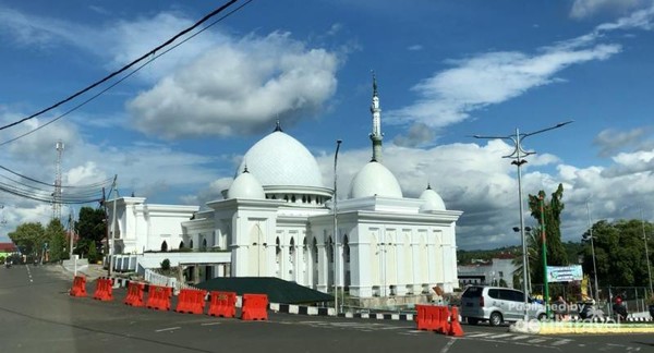 Masjid Agung Darussalam kebanggan masyarakat soppeng.