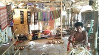 Suasana bengkel di sebelah galeri pendopo