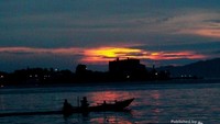 Senja di pantai samping Islamic center Ambon