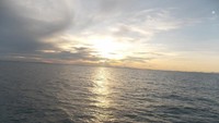 Menyaksikan sunset