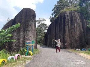 Aneka Batu Unik di Bangka