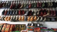 Beragam kerajinan khas Aceh