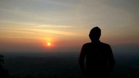 Sunset di Puncak Becici.