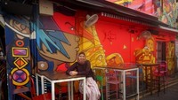Haji Lane dengan mural-mural kreatif dan menarik