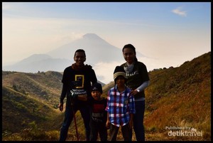 Aneka Tips Untuk Pendakian Gunung Bersama Keluarga