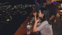 Menikmati Pemandangan Luwuk dari Bukit Keles