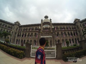 Anti Mainstream, Hunting Bangunan Tua di Kuala Lumpur