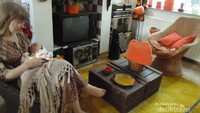 Keluarga Belanda zaman tahun 60-an, model adalah patung