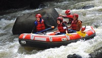 Serunya Rafting di Sungai Citarik