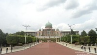 Istana Perdana Menteri Malaysia yang gagah di Putrajaya