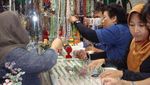Asyiknya Berburu Batu Permata di Martapura